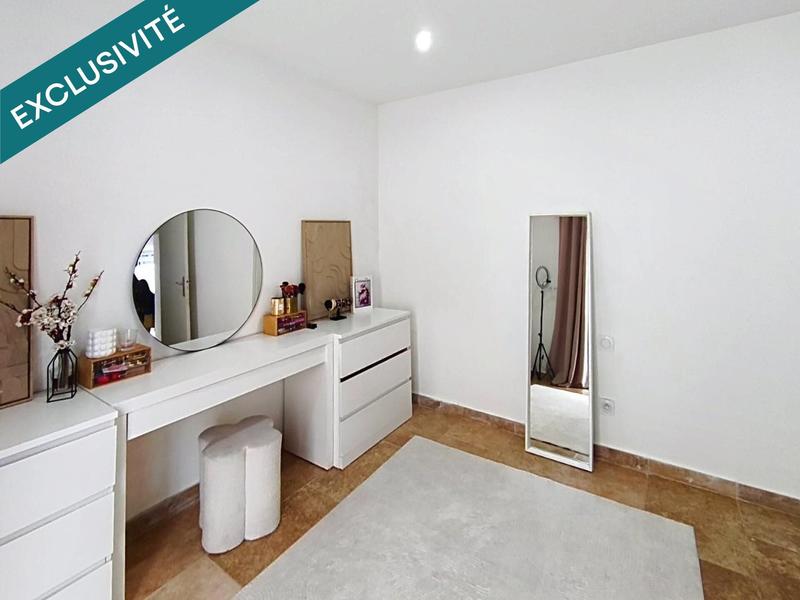 Maison - 180 m² - 7 pièces