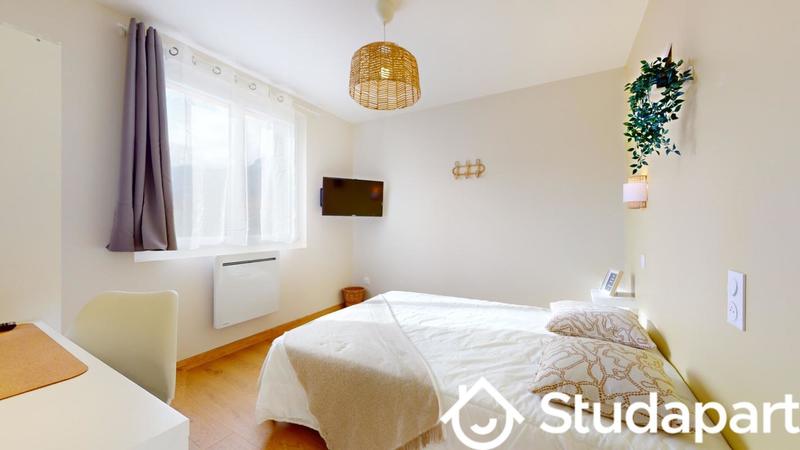 Chambre - 9 m² - 1 pièce