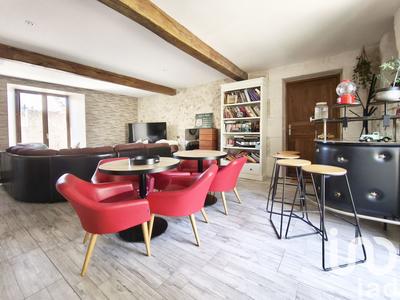 Maison - 138 m² - 7 pièces