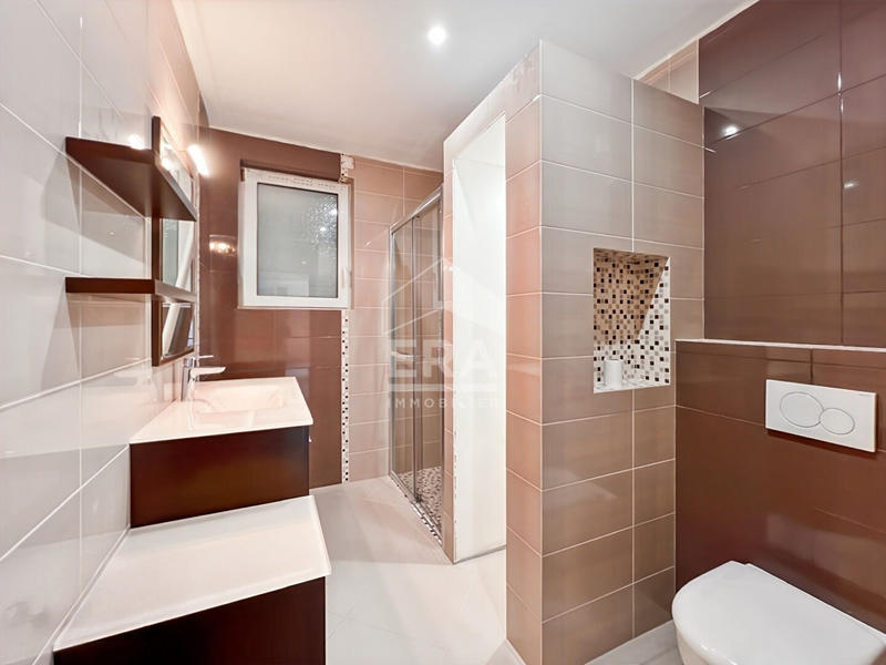 Maison - 143 m² - 5 pièces