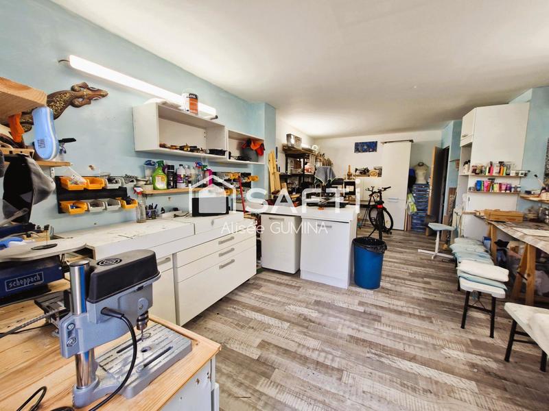 Maison - 153 m² - 4 pièces