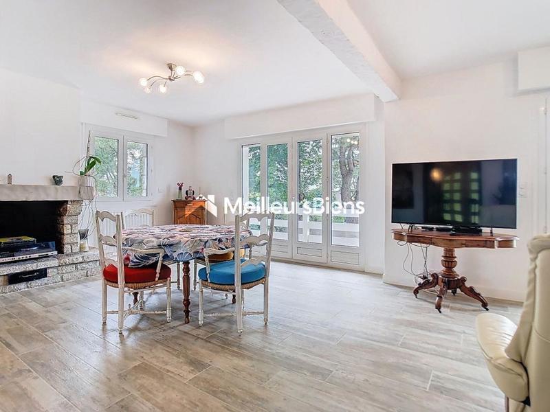 Maison - 133 m² - 6 pièces