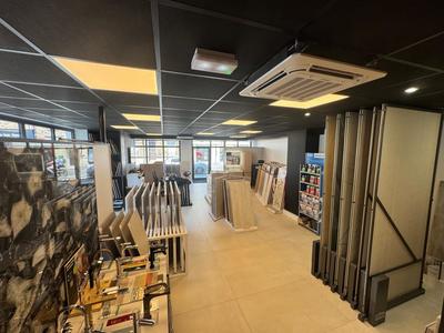 Local commercial - 88 m²