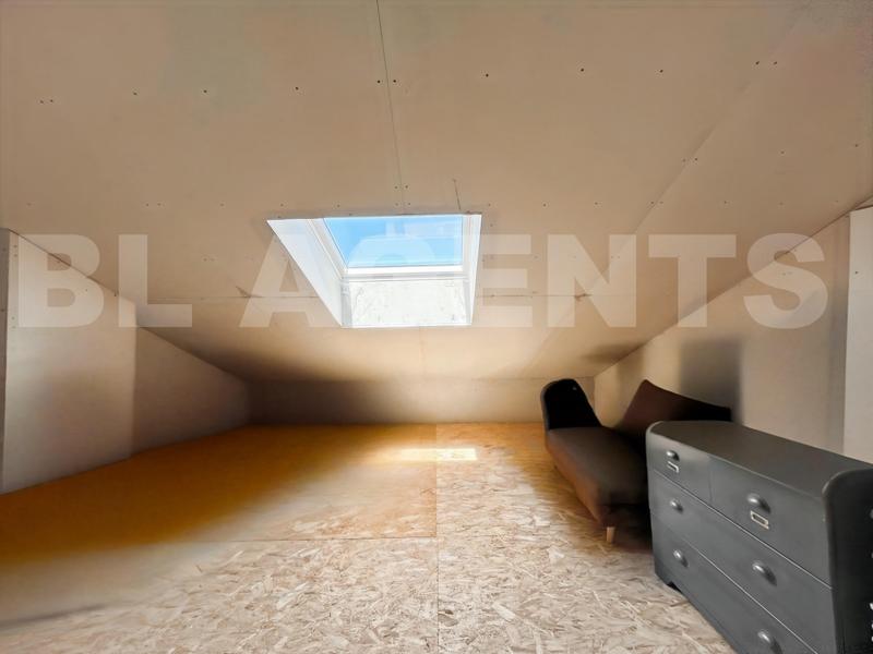 Maison - 185 m² - 8 pièces