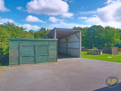 Maison - 160 m² - 7 pièces