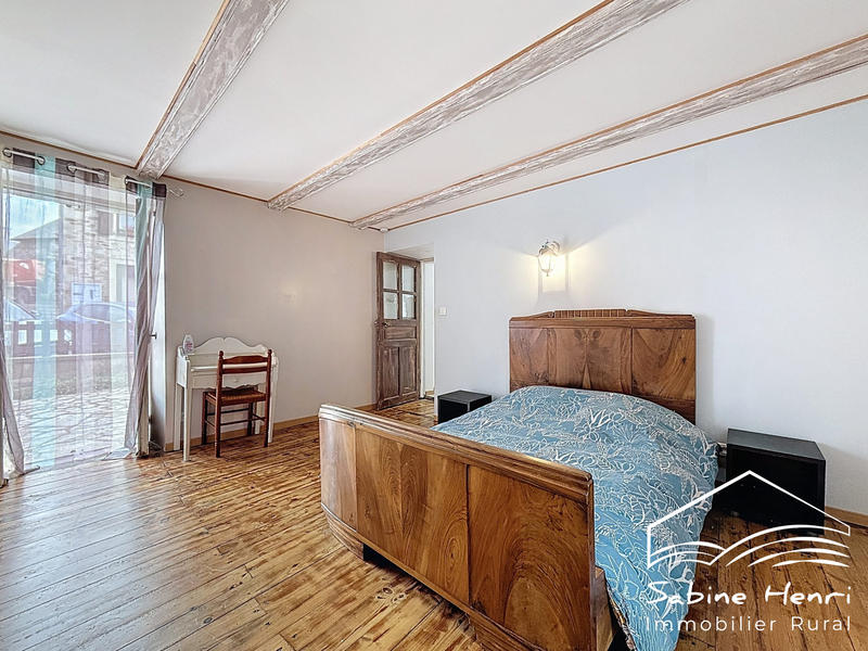 Maison - 121 m² - 5 pièces