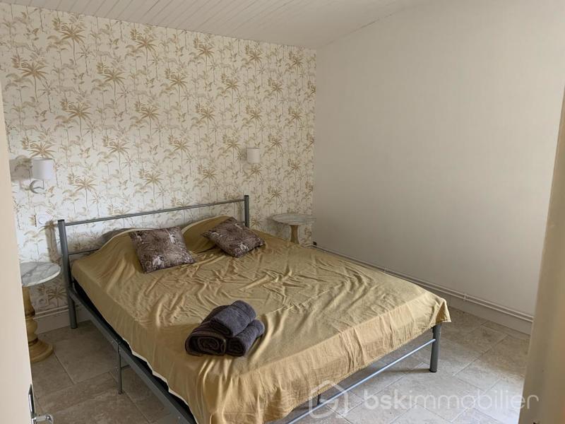 Propriété - 252 m² - 7 pièces