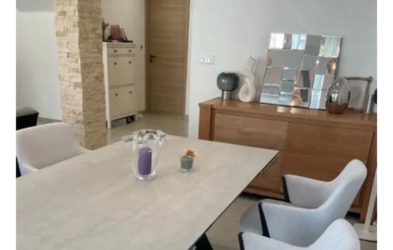 Appartement - 103 m² - 4 pièces