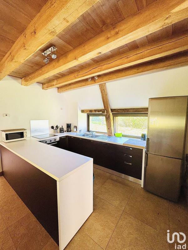 Maison - 200 m² - 6 pièces