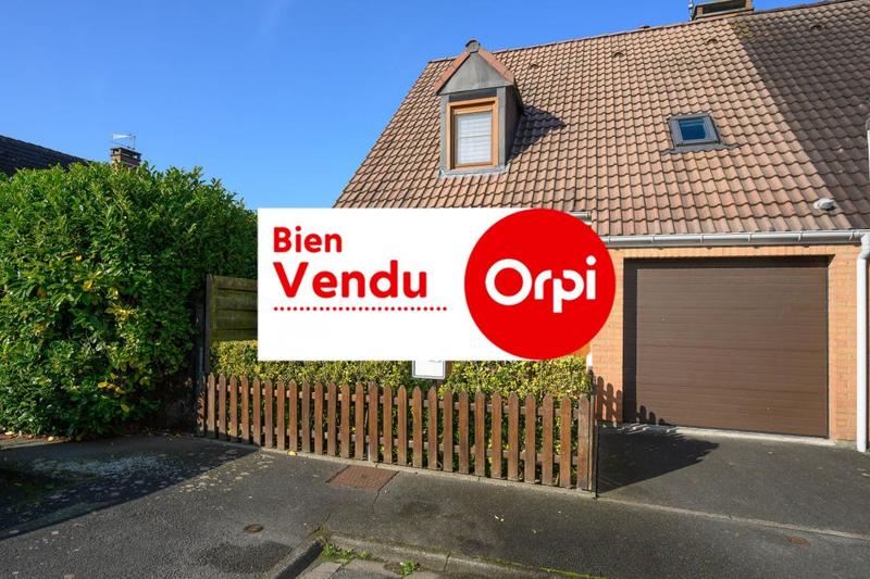 Maison - 90 m² - 4 pièces