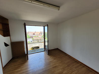 Maison de village - 75 m² - 4 pièces