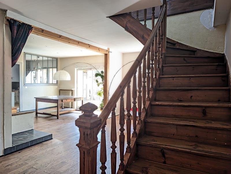 Maison - 180 m² - 8 pièces