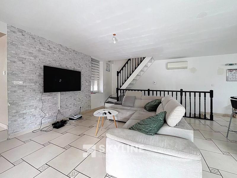 Maison - 147 m² - 7 pièces