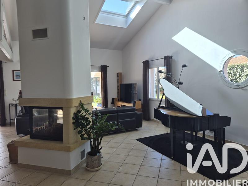 Maison - 130 m² - 6 pièces