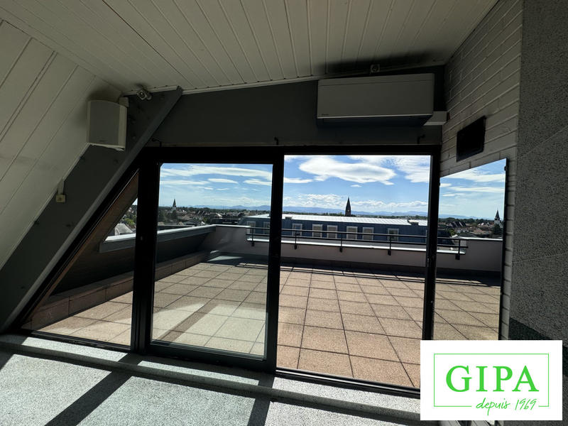 Appartement - 193 m² - 3 pièces