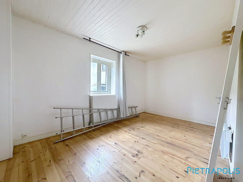 Maison - 85 m² - 5 pièces