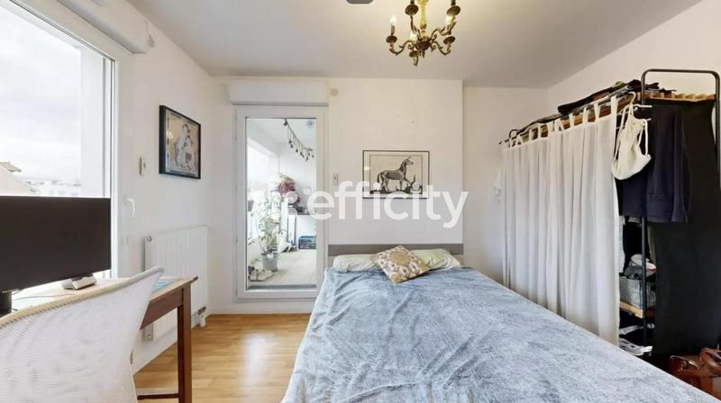 Appartement - 76 m² - 4 pièces