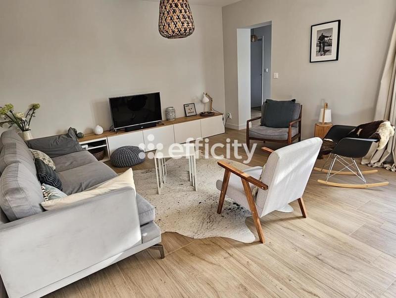 Maison - 95 m² - 4 pièces