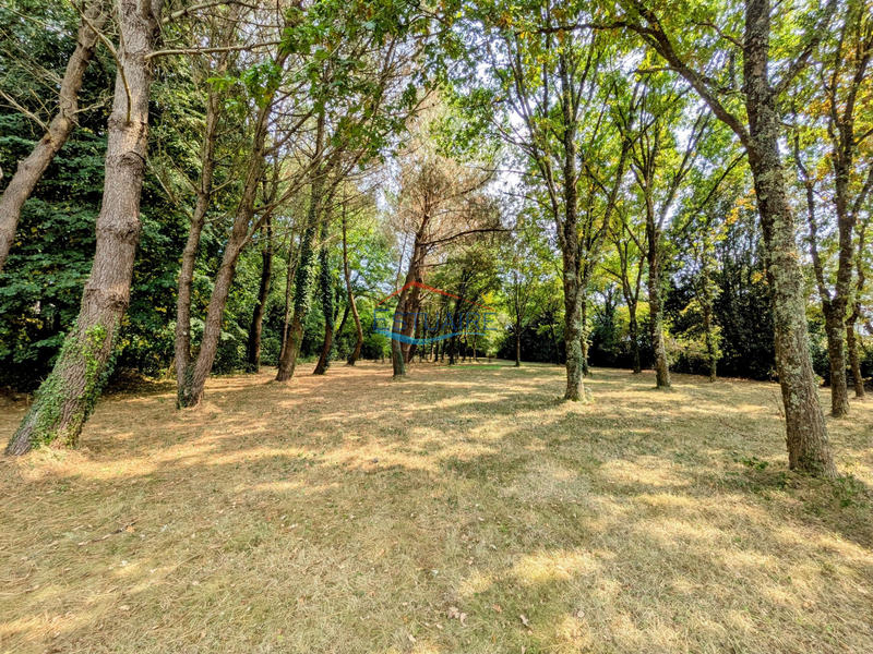 Maison traditionnelle - 178 m² - 8 pièces