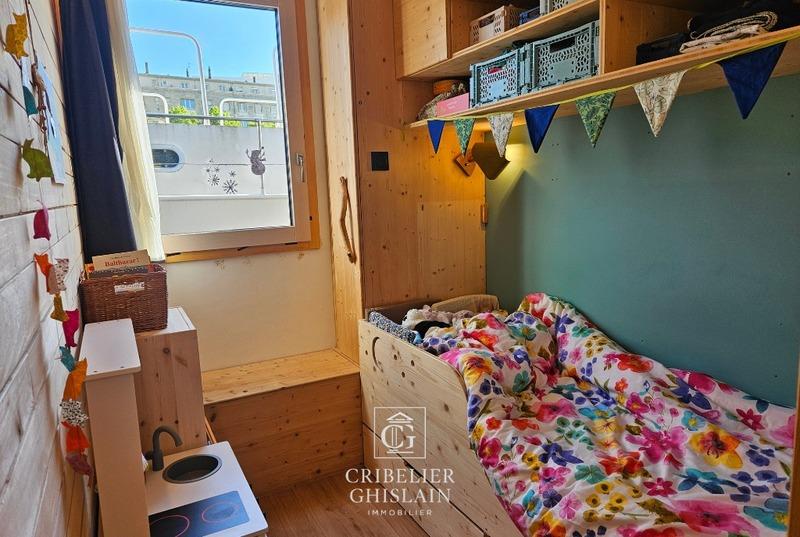 Péniche - 33 m² - 4 pièces