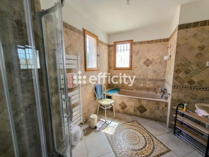 Maison - 156 m² - 7 pièces