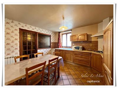 Maison - 184 m² - 6 pièces