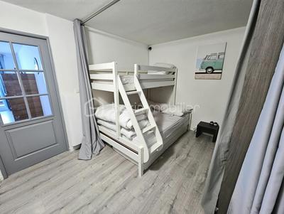 Studio - 32 m² - 2 pièces