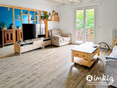 Maison - 211 m² - 8 pièces