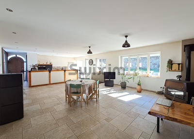 Villa - 160 m² - 5 pièces