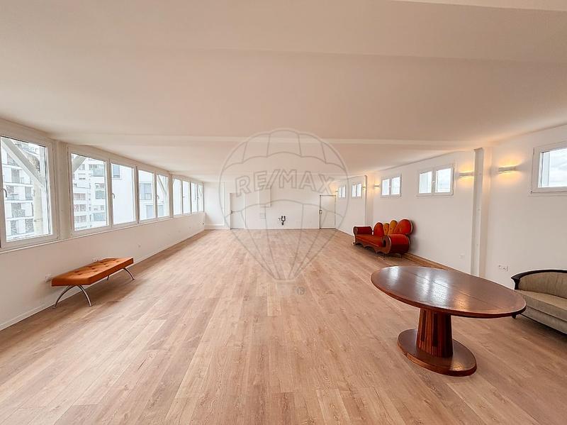 Appartement - 132 m² - 4 pièces