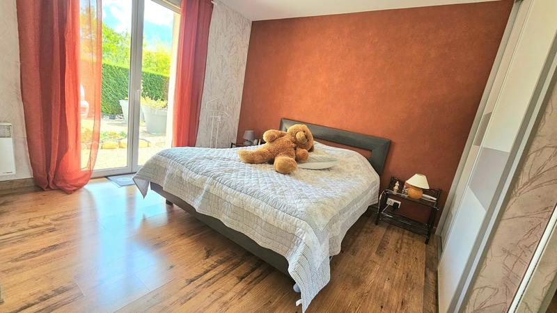 Maison - 95 m² - 4 pièces