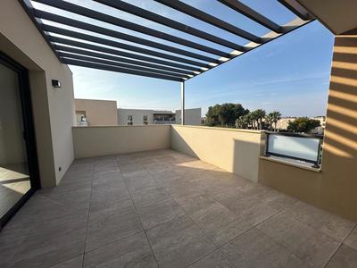 Appartement - 90 m² - 4 pièces