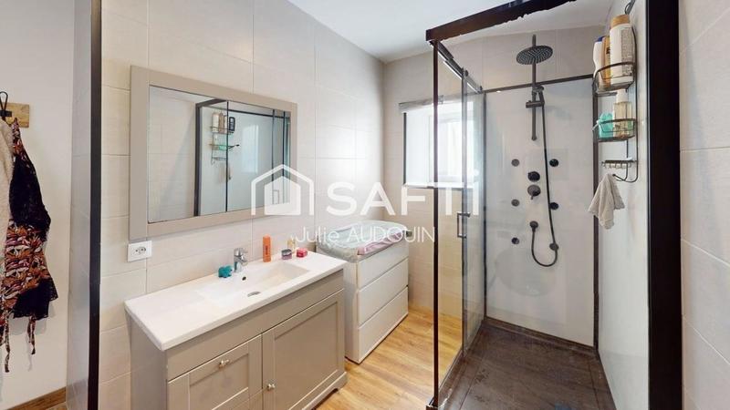 Maison - 126 m² - 6 pièces