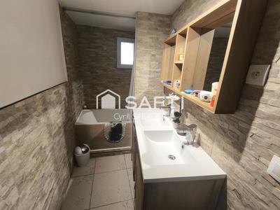 Maison - 110 m² - 4 pièces