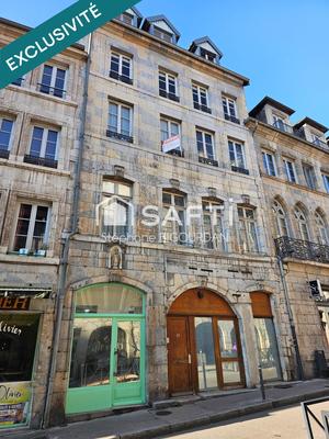 Appartement - 90 m² - 4 pièces