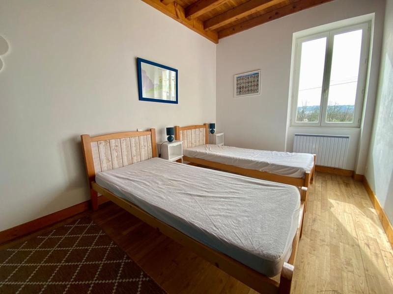 Maison - 94 m² - 4 pièces