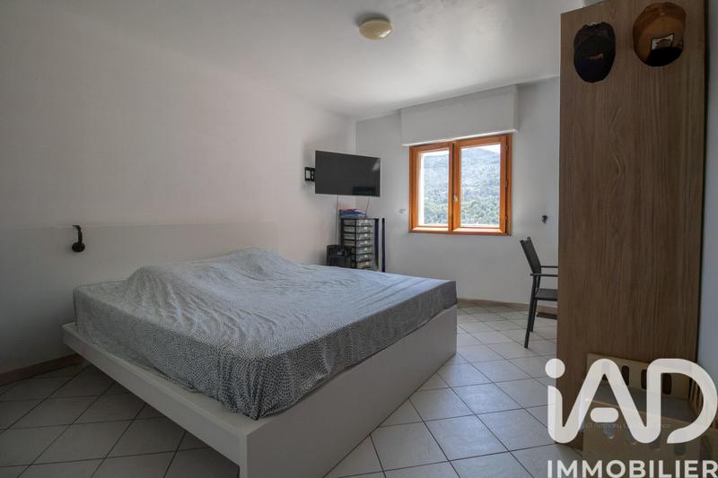 Appartement - 132 m² - 4 pièces