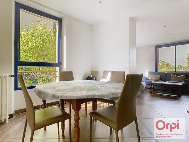 Maison - 156 m² - 5 pièces