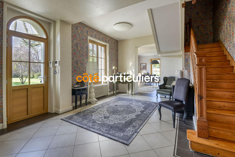 Maison de maîtres - 394 m² - 12 pièces