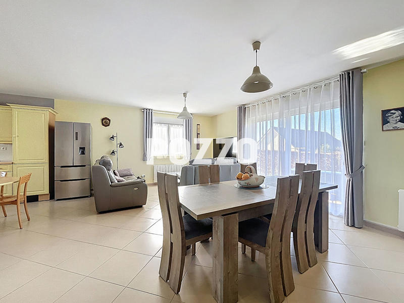 Maison - 95 m² - 5 pièces