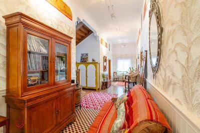 Propriété - 425 m² - 14 pièces