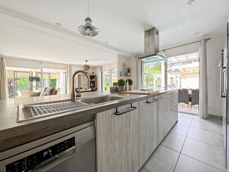 Villa - 160 m² - 6 pièces