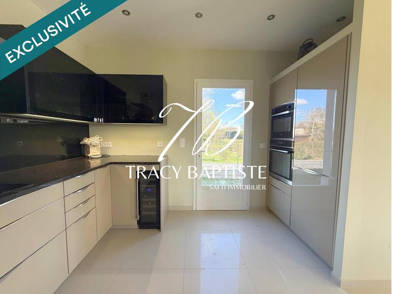 Maison - 115 m² - 4 pièces