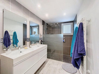 Appartement - 77 m² - 3 pièces