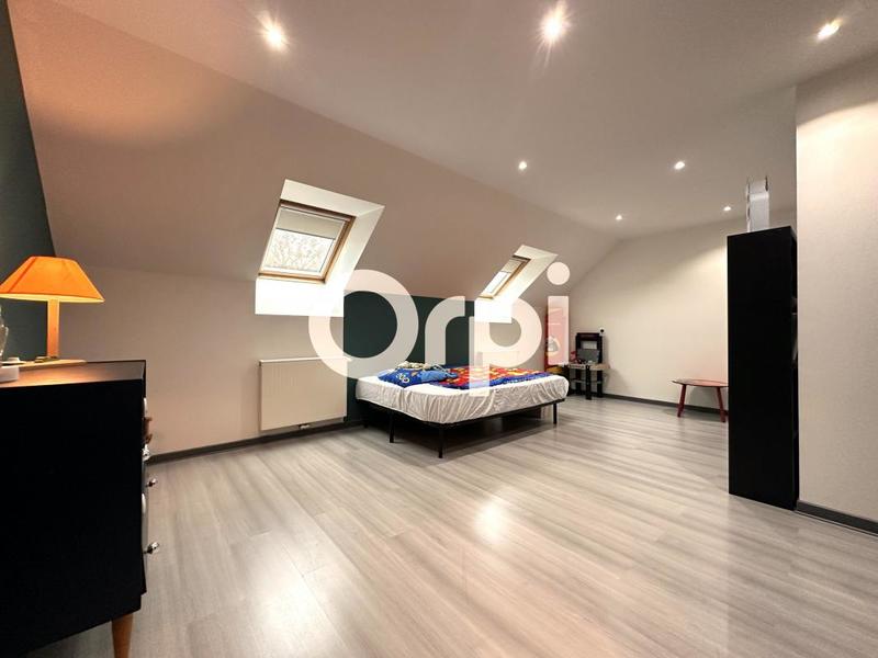 Maison - 336 m² - 7 pièces