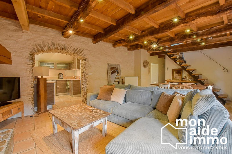 Maison - 102 m² - 5 pièces