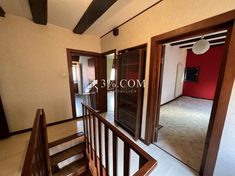 Maison - 260 m² - 8 pièces