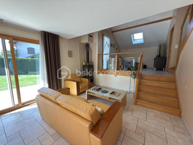 Maison - 156 m² - 5 pièces