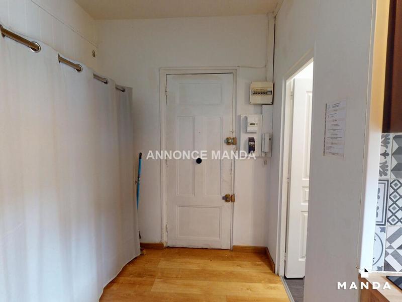 Studio - 30 m² - 1 pièce