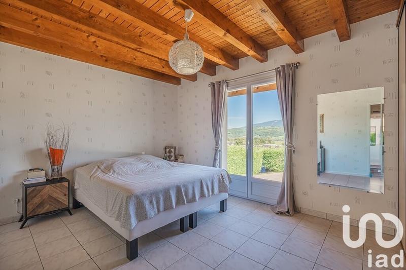 Maison - 210 m² - 5 pièces